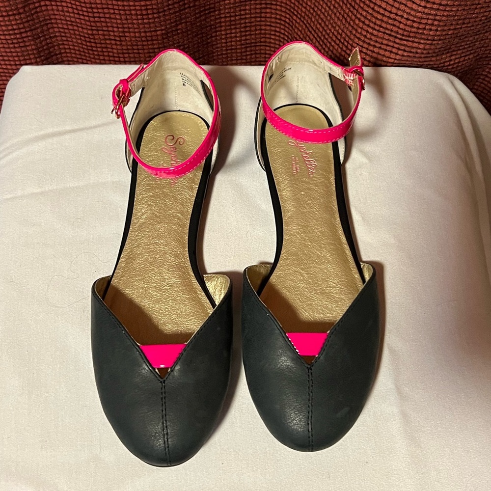 Seychelles flats